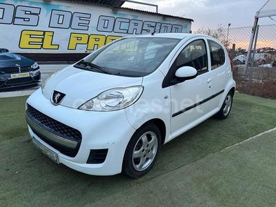 Blanco Usado 2011 Peugeot 107 Utilitario | 4799 €