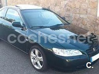 Usado Honda Accord 200 CV (147 kW) 2000 Verde Coupe