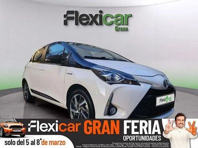 Usado Toyota Yaris Hybrid 100 CV (73 kW) 2020 Blanco