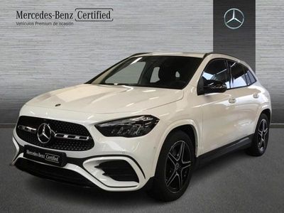 Usado Mercedes GLA200 AMG line 150 CV (110 kW) 2024 Blanco polar SUV