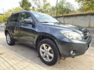 Usado Toyota RAV4 Sol 136 CV (100 kW) 2009 Negro SUV