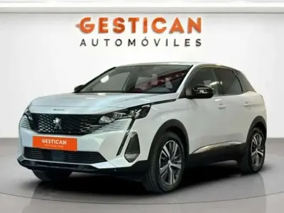 Usado Peugeot 3008 Allure 224 CV (164 kW) 2022 Blanco SUV
