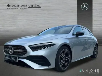 Usado Mercedes A200 150 CV (110 kW) 2025 Gris Berlina