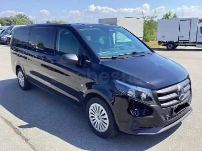 Usado Mercedes Vito 163 CV (119 kW) 2026 Azul Van