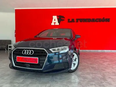 Usado Audi A3 150 CV (110 kW) 2020 Azul Berlina