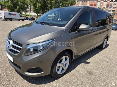 Mercedes V220