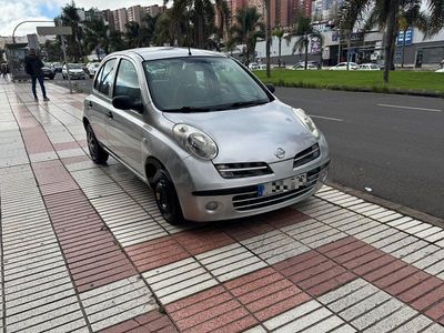 Usado Nissan Micra Visia 65 CV (47 kW) 2005 Gris / plata Berlina