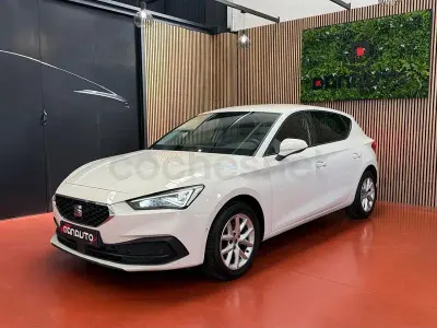 Usado Seat Leon Style 115 CV (84 kW) 2021 Blanco Berlina