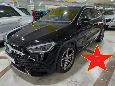 Usado Mercedes GLA220 190 CV (139 kW) 2021 Negro SUV