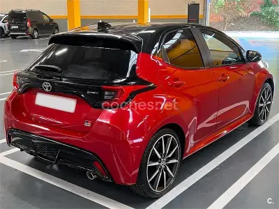 Usado Toyota Yaris Hybrid
