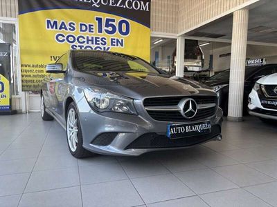 Usado Mercedes CLA220 170 CV (125 kW) 2013 Gris Berlina