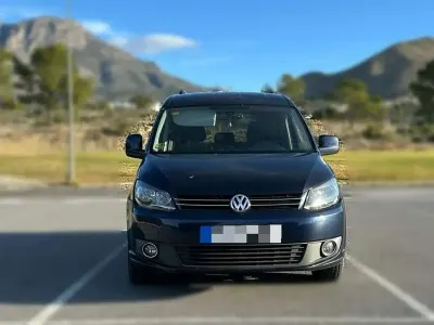 Usado Mercedes V200 Avantgarde 136 CV (100 kW) 2018 Negro Monovolumen
