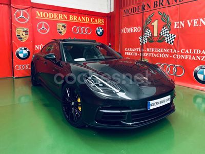 Porsche Panamera 4