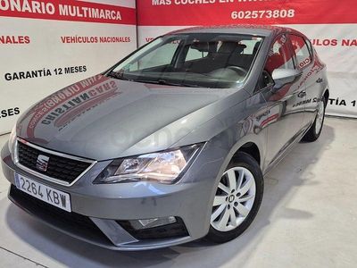 Usado Seat Leon Reference 115 CV (84 kW) 2017 Gris / plata Berlina