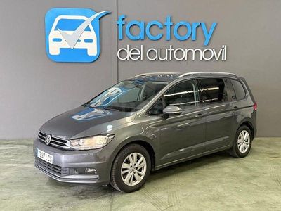 Usado VW Touran Advance 150 CV (110 kW) 2020 Gris / plata Monovolumen