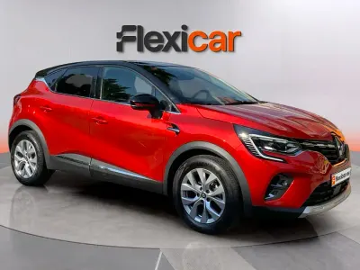 Usado Renault Captur Zen 140 CV (102 kW) 2021 Rojo SUV