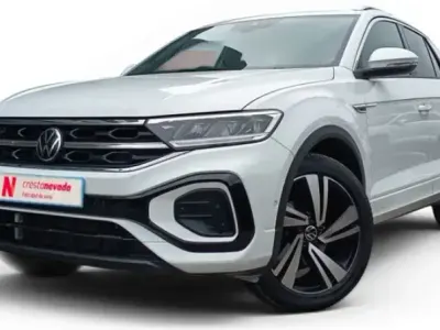 Usado VW T-Roc R-line 150 CV (110 kW) 2022 SUV