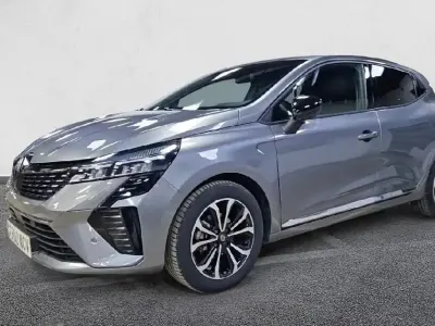 Usado Renault Clio Techno 90 CV (66 kW) 2025 Utilitario
