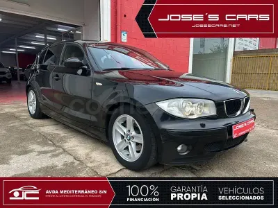 Usado BMW 120 163 CV (119 kW) 2005 Negro Utilitario