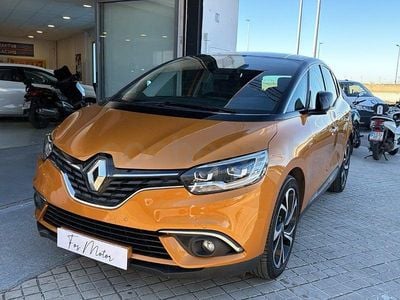 Usado Renault Scénic IV Edition One 130 CV (95 kW) 2017 Amarillo Monovolumen
