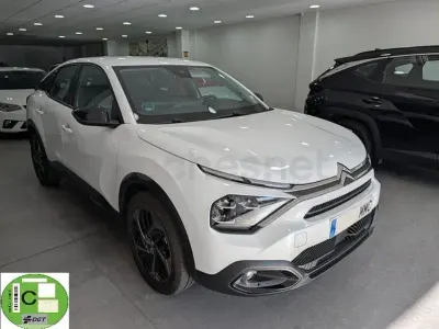 Usado Citroën C4 Shine 131 CV (96 kW) 2023 Blanco SUV