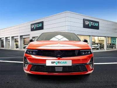 Usado Opel Astra 130 CV (95 kW) 2023 Rojo Utilitario