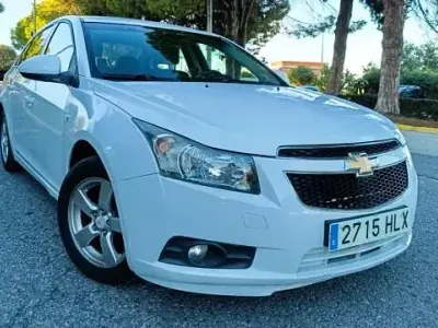 Usado Chevrolet Cruze LT 91 HP (66 kW) 2012 Branco Carrinha