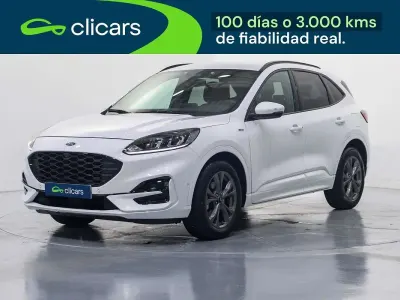 Usado Ford Kuga ST-Line 190 CV (139 kW) 2021 Blanco SUV