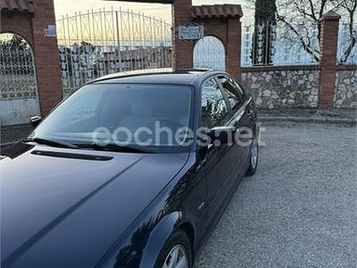 Usado BMW 320 136 CV (100 kW) 2001 Azul Berlina
