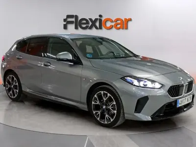 Usado BMW 120 170 CV (125 kW) 2025 Gris Utilitario