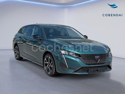 Verde Usado 2022 Peugeot 308 SW Allure Familiar | 21.990 € (Un poco caro)