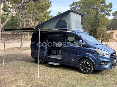 Usado Ford Tourneo Sport 170 CV (125 kW) 2024 Azul Monovolumen