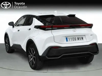 Usado Toyota C-HR Advance 140 CV (102 kW) 2024 Blanco SUV
