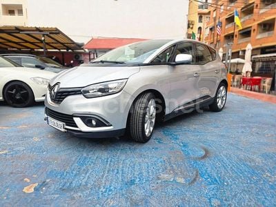 Gris / plata Usado 2017 Renault Scénic IV LIMITED Monovolumen | 8999 € (Super precio)