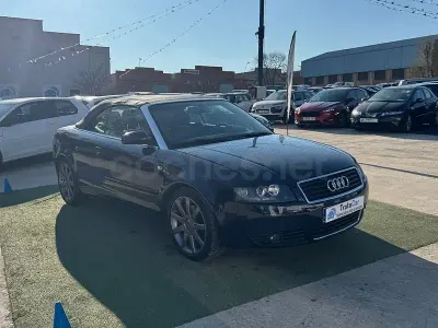 Usado Audi A4 Cabriolet 163 CV (119 kW) 2004 Negro Descapotable