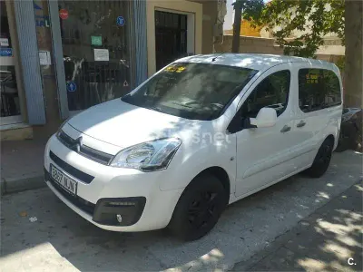 Usado Citroën Berlingo Feel 100 CV (73 kW) 2016 Blanco Monovolumen