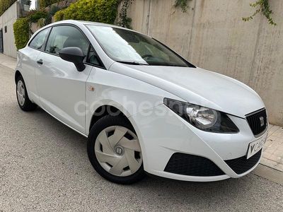 Blanco Usado 2011 Seat Ibiza SC Reference Utilitario | 6990 € (Un poco caro)