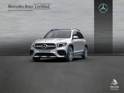 Usado Mercedes GLB220 AMG line 190 CV (139 kW) 2023 Plateado SUV