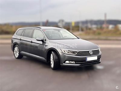 Usado VW Passat Advance 150 CV (110 kW) 2017 Gris / plata Familiar
