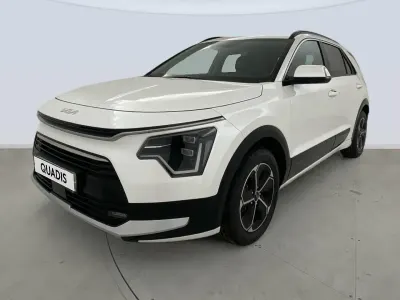 Usado Kia Niro 141 CV (103 kW) 2022 Blanco SUV