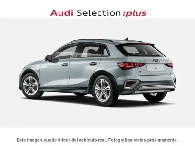 Usado Audi A3 Advanced Plus 204 CV (150 kW) 2025 Gris Pickup/Camioneta