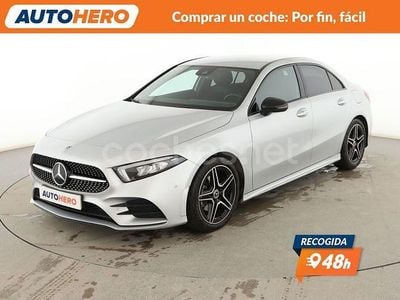 Usado Mercedes A180 AMG line 136 CV (100 kW) 2022 Gris / plata Berlina