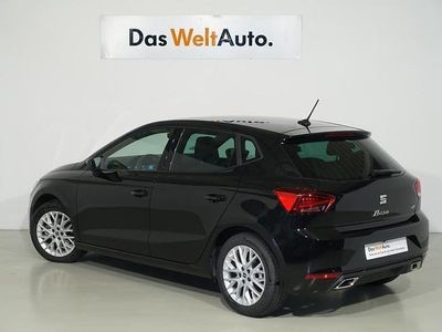 Usado Seat Ibiza FR 115 CV (84 kW) 2024 Negro Utilitario