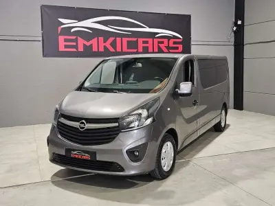Usado Opel Vivaro 116 CV (85 kW) 2015 Gris Monovolumen