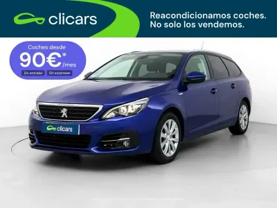 Usado Peugeot 308 SW Allure 130 CV (95 kW) 2018 Azul Familiar