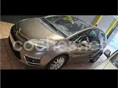 Usado Citroën C4 Picasso 112 CV (82 kW) 2011 Beige Monovolumen