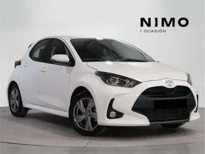 Usado Toyota Yaris Active 116 CV (85 kW) 2024 Utilitario
