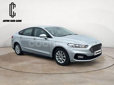Gris / plata Usado 2019 Ford Mondeo Trend Berlina | 11.990 € (Buen precio)
