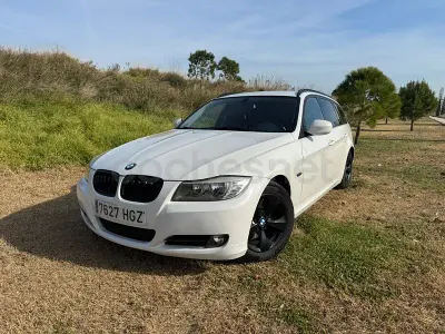Usado BMW 320 Efficient Dynamics 163 CV (119 kW) 2011 Blanco Familiar