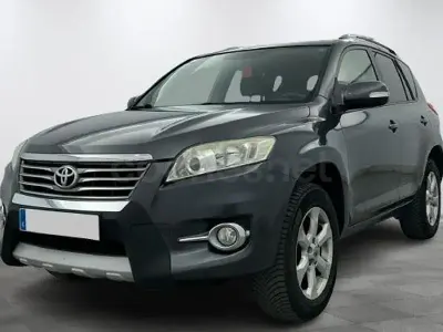 Usado Toyota RAV4 Advance 150 CV (110 kW) 2011 Gris / plata SUV